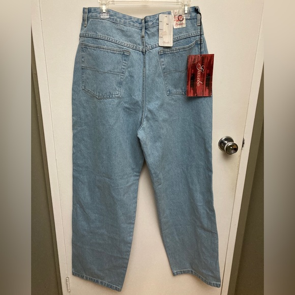🔥NWT Gazebo Wide leg denim - Picture 3 of 9